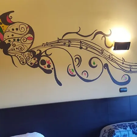 Plaza Mayor De Alaejos