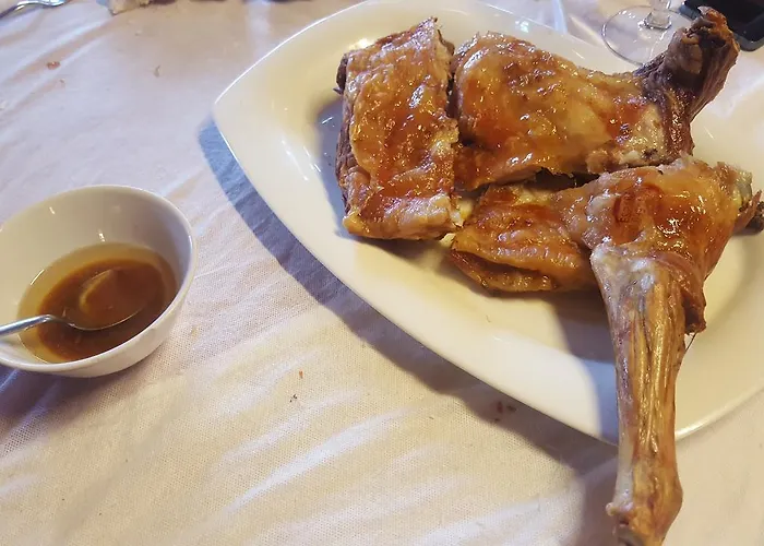 Plaza Mayor De Alaejos